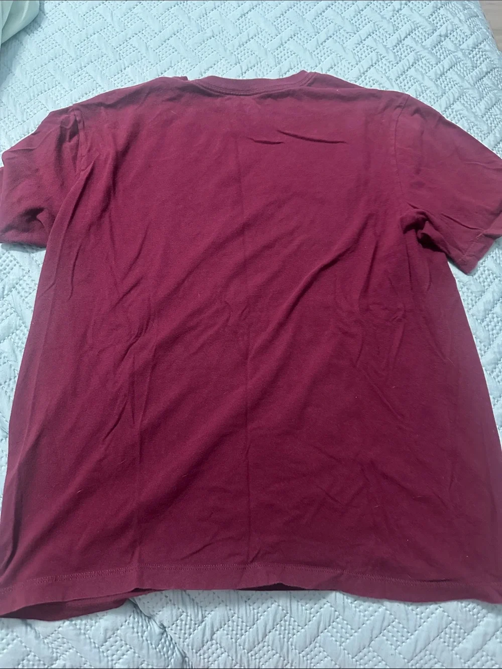 Nike Men's Maroon Logo Short Sleeve Tee size medium